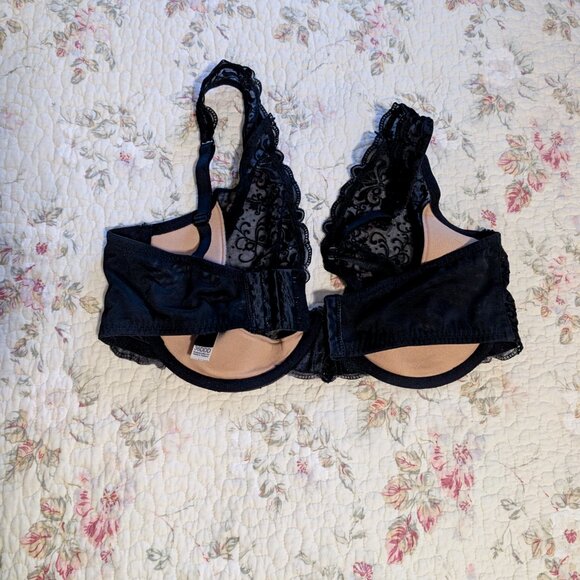 Adore Me Seda Contour Plunge Bra | 36DDD - Picture 4 of 7